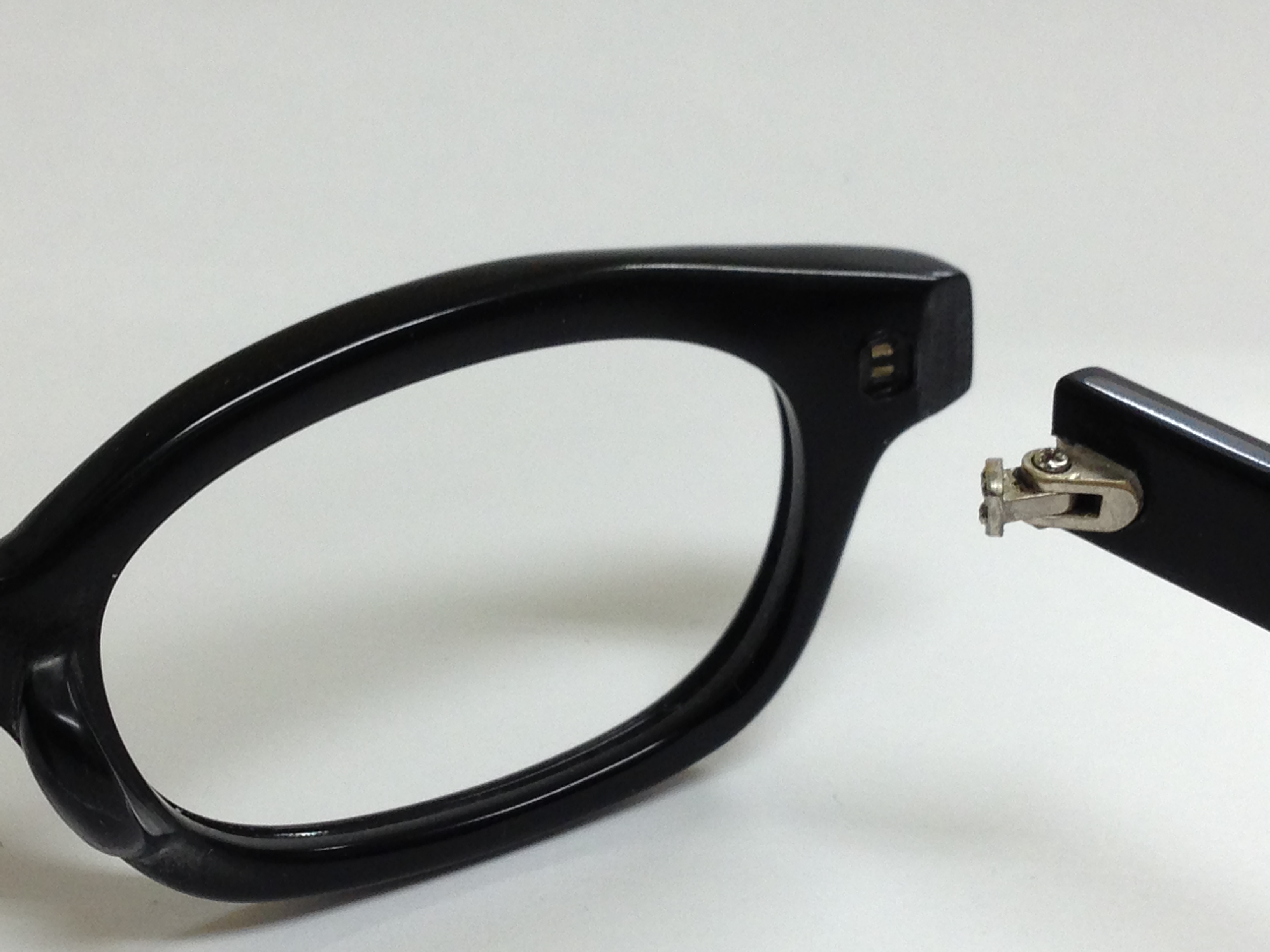 修理前のめがね