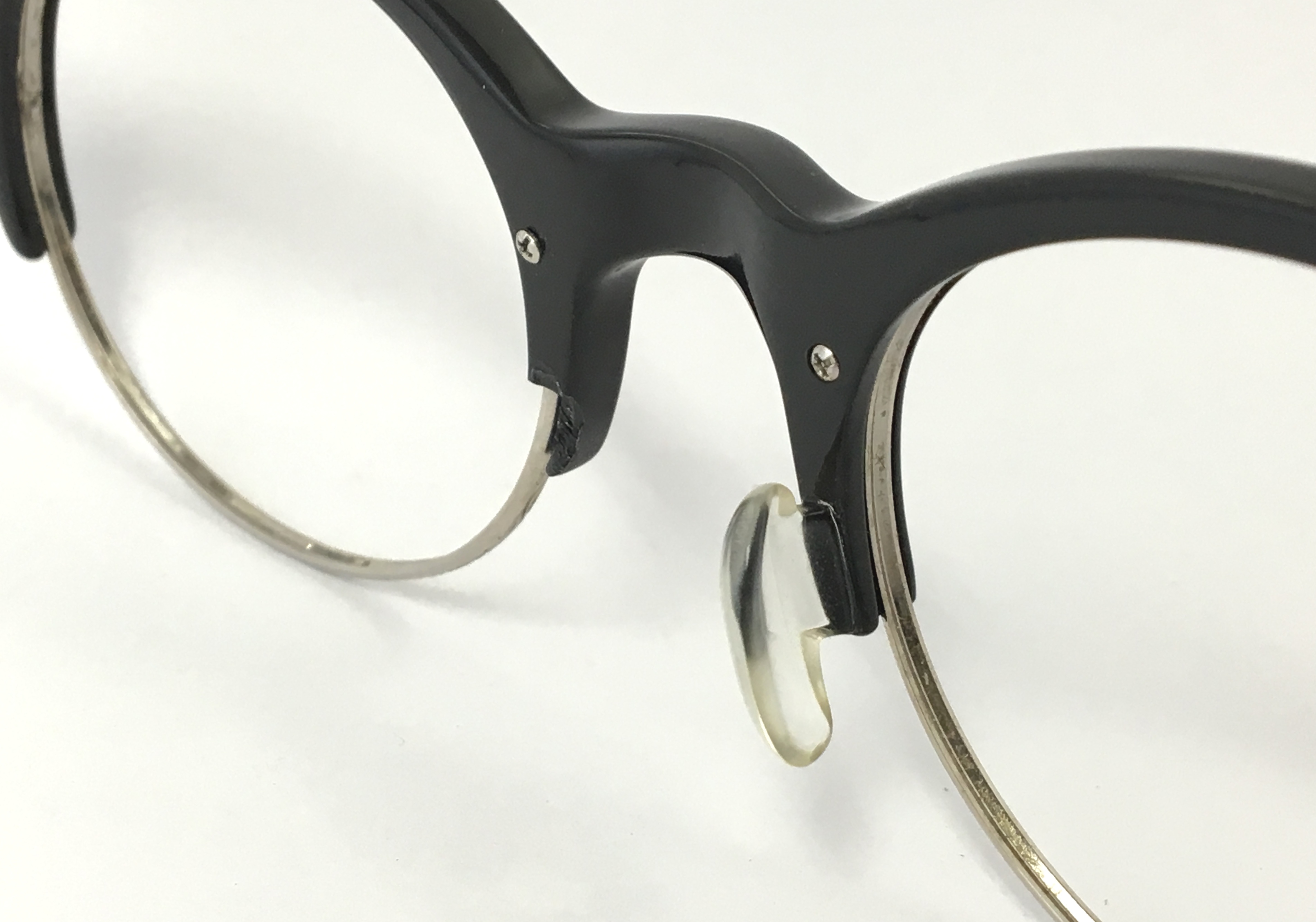 修理前のめがね